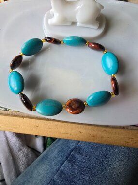 8 inch turquoise and tigers eye bracelet